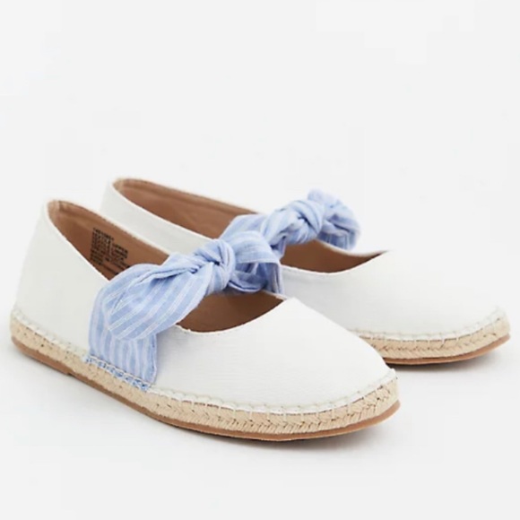 torrid Shoes - 🆕 Blue Bow Ivory Canvas Espadrille Flats Shoes 8